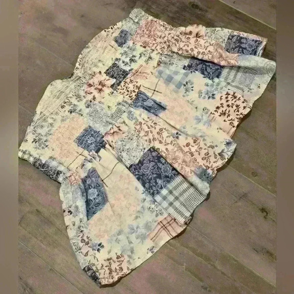 American Eagle Women's Floral Patchwork Babydoll Top - Picture 8 of 9